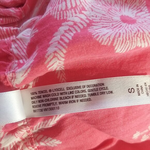 Gilligan & Omalley Pink and White Sleeveless Floral Blouse Size S - Picture 8 of 9